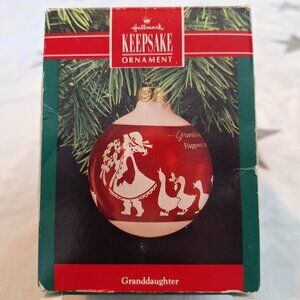 Vintage 1990 Hallmark Keepsake‎ Christmas Ornament Granddaughter Geese Glass